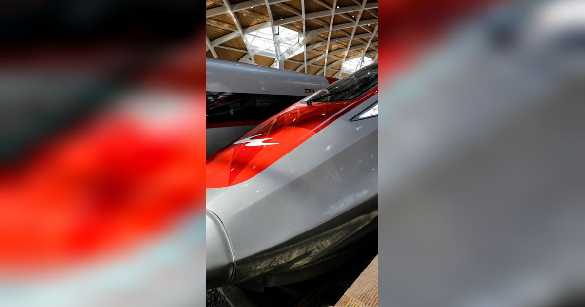 Dengan Uang Segini Sudah Bisa Naik Kereta Cepat Jakarta-Bandung, Ini Bocoran Harga Tiket