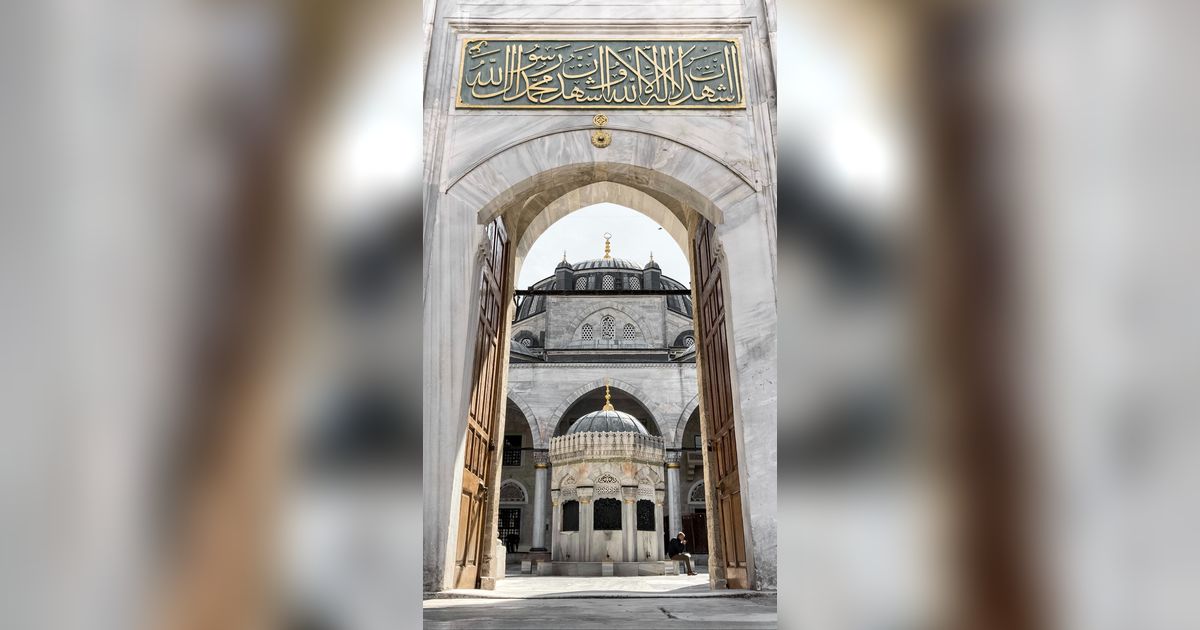 Manfaat Menakjubkan Dua Kalimat Syahadat bagi Muslim, Salah Satu Kunci Pintu Surga