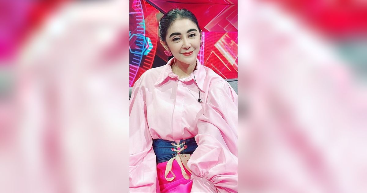 Potret Perubahan Penyanyi Uut Permatasari hingga Jadi Istri Perwira Polisi