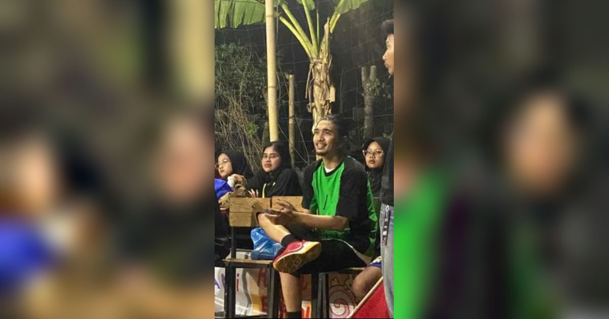 Viral Momen Duta Sheila on 7 Ikut Tanding Voli di Kampung untuk Peringati Hari Sumpah Pemuda, Aksinya Curi Perhatian