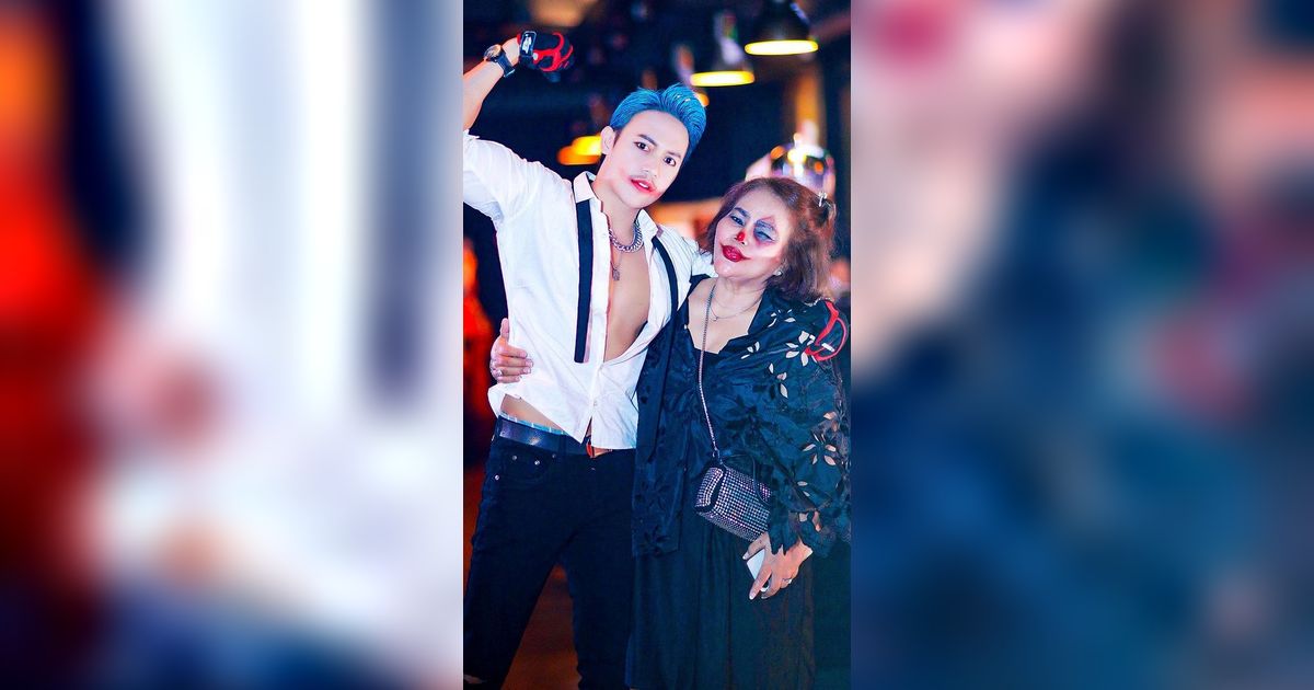 Potret Mesra Ibu Virgoun Bersama Jordan Ali, Bikin Heboh Jagat Maya