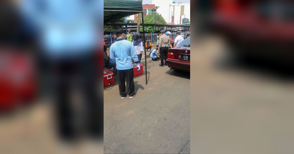 54 Kendaraan Jalani Uji Emisi di Jakarta Timur, Tiga Mobil Tak Lulus Pengecekkan