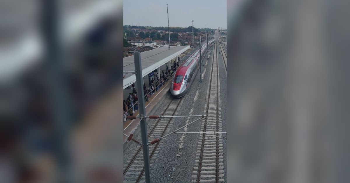 Belum 3 Bulan Beroperasi, Ini Sederet Masalah LRT Jabodebek hingga Dikeluhkan Penumpang