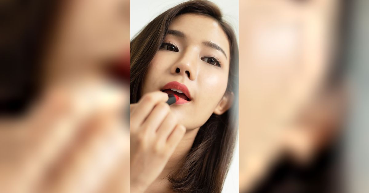 Irit Dompet, Bikin Scrub Bibir dari 3 Bahan Rumahan