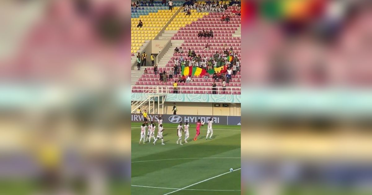 Piala Dunia U-17 Grup B, Mali Gilas Uzbekistan 3-0