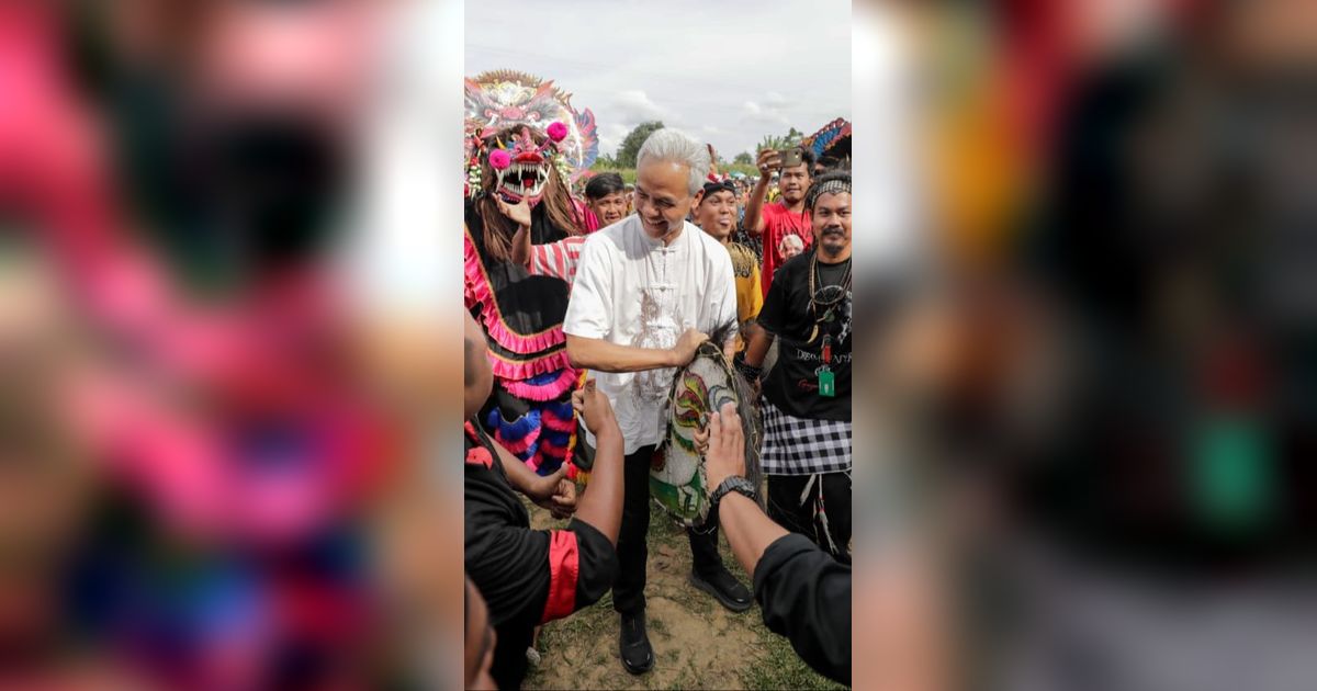 Beri Gamelan ke Seniman, Ganjar Harap Seni dan Budaya di Sumut Terus Berkembang