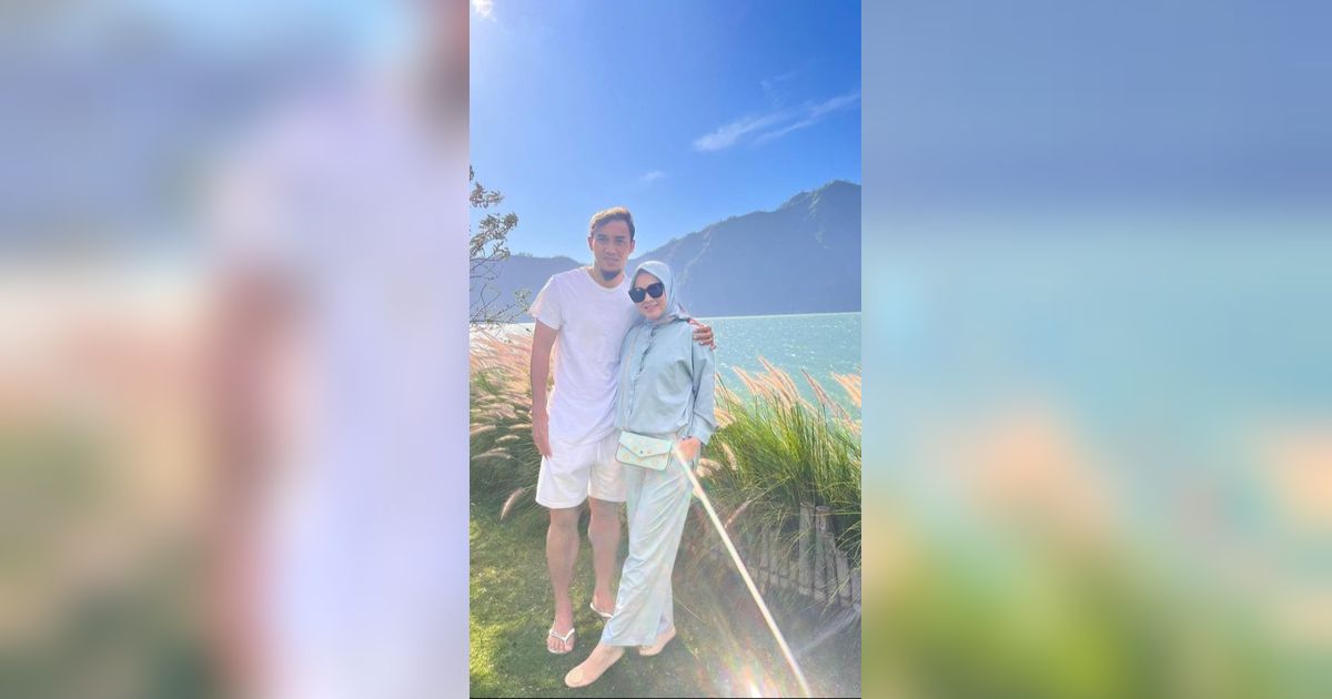 Muncul Lagi Foto Gunawan Dwi Cahyo Kecup Mesra Wanita Berhijab, Okie Agustina Pasang Badan