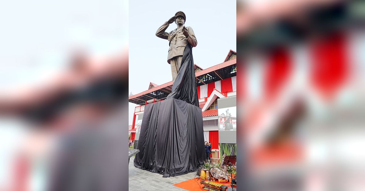 Kapolri Resmikan Monumen Jenderal Hoegeng di Pekalongan: Tokoh Panutan yang Harus Diteladani
