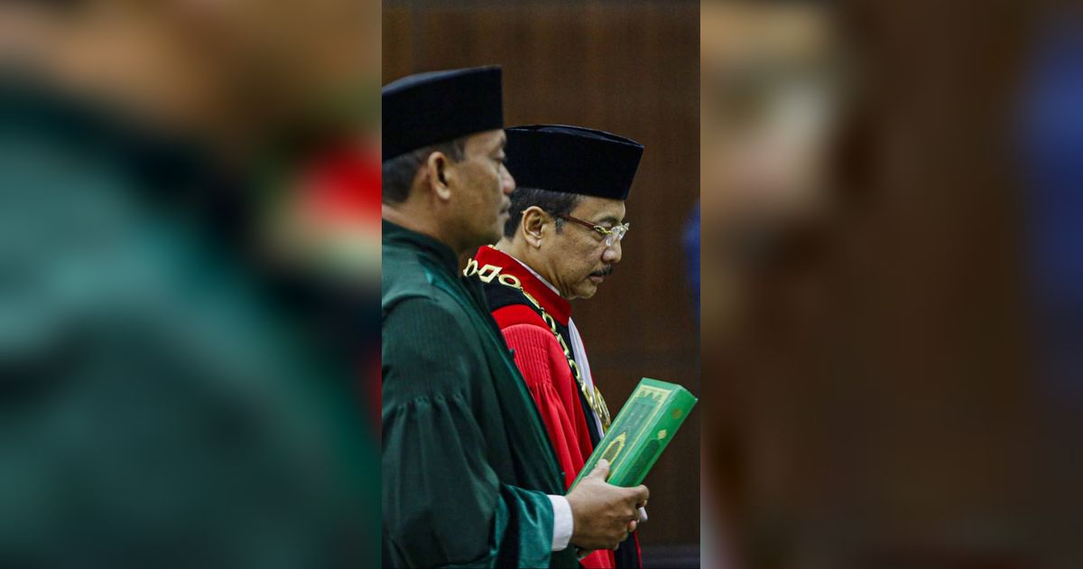 FOTO: Momen Suhartoyo Dilantik Jadi Ketua MK Menggantikan Anwar Usman