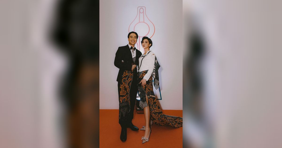 Ditinggal Keluar Kota, Sheila Dara 'Nikah Lagi', Vidi Aldiano Langsung Ngegas