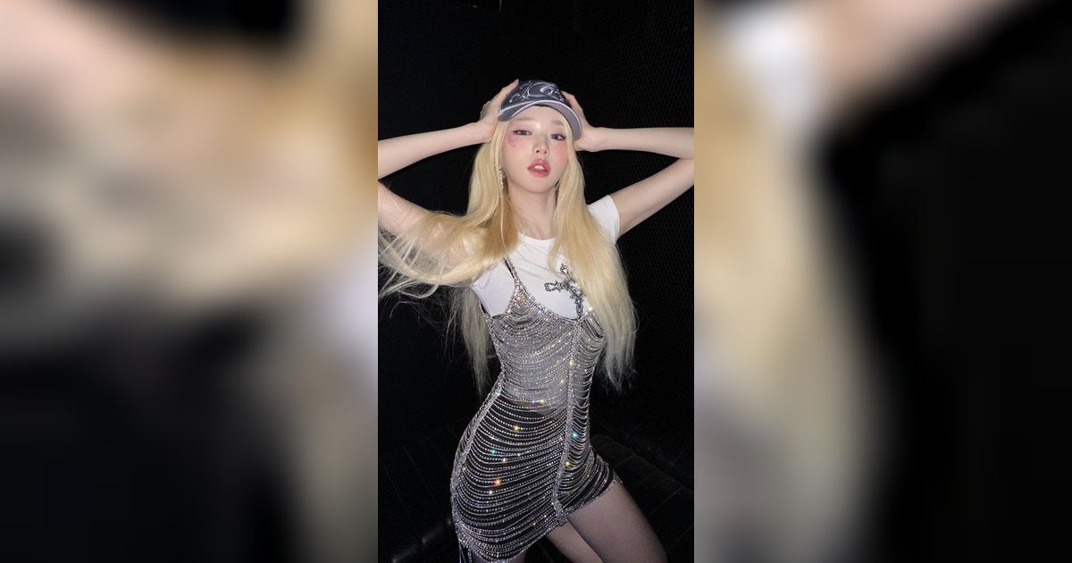 Potret Cantik Idol K-Pop dengan Rambut Blonde Mirip Barbie