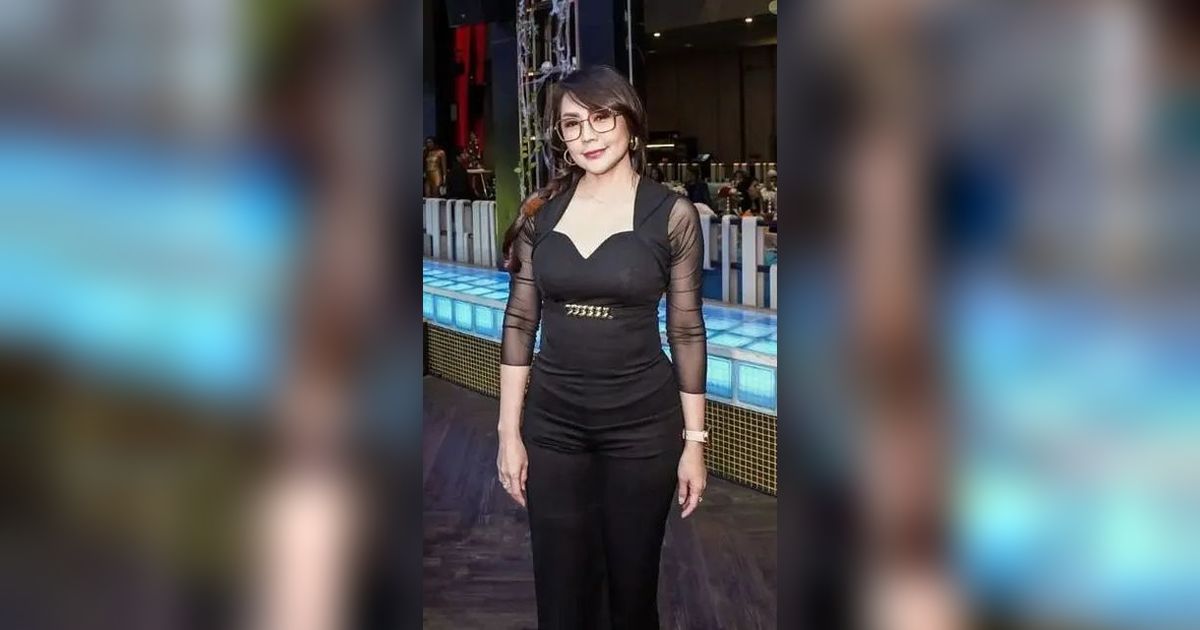 Tetap Stunning di Usia 47 Tahun, Potret Terbaru Tessa Kaunang Buat Netizen Terpana