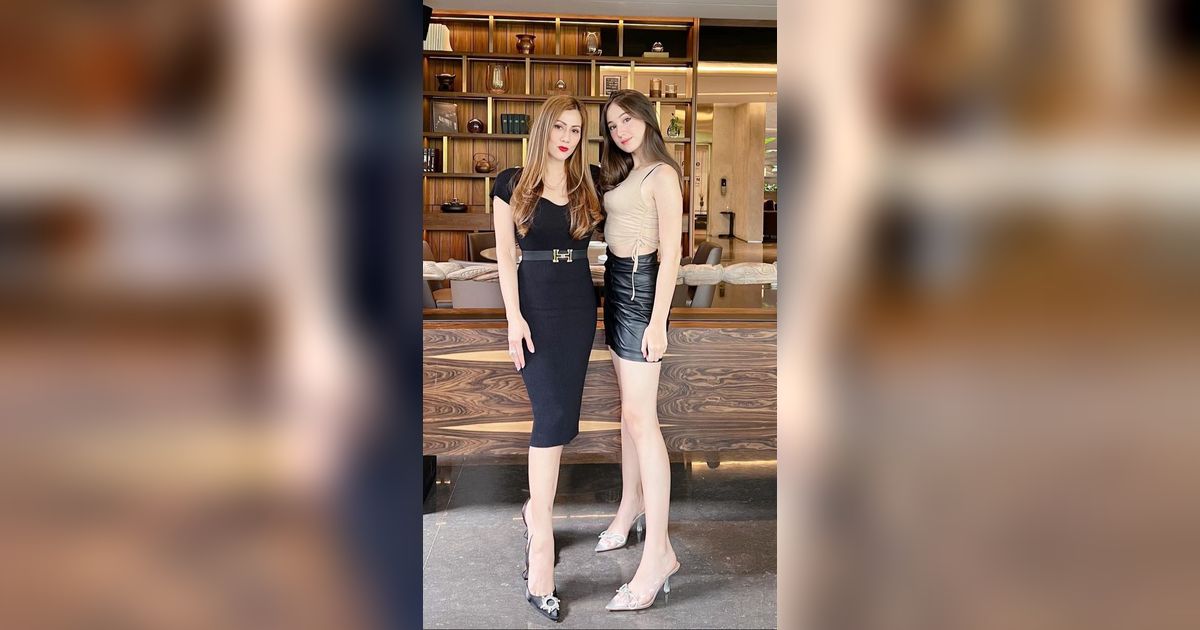 10 Adu Gaya Maia Estianty Vs Ibunda Laura Moane, Calon Besan Sama-Sama Konglomerat!