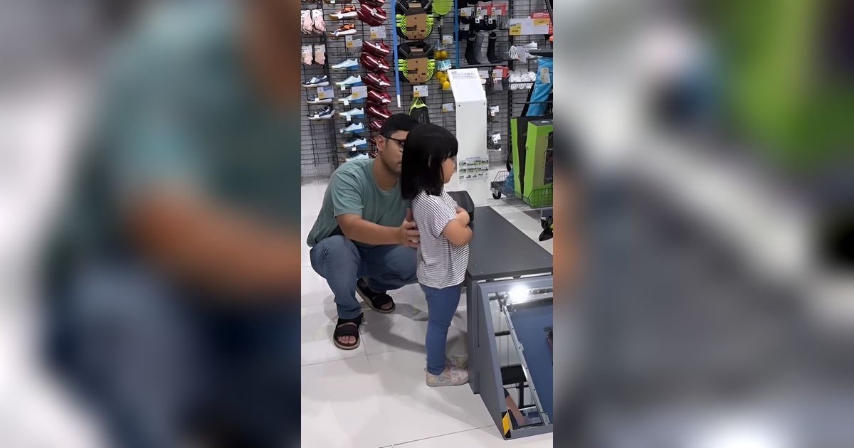 Video Gemas Gigihnya Ayah Rayu Putri Kecilnya yang Ngambek di Mal