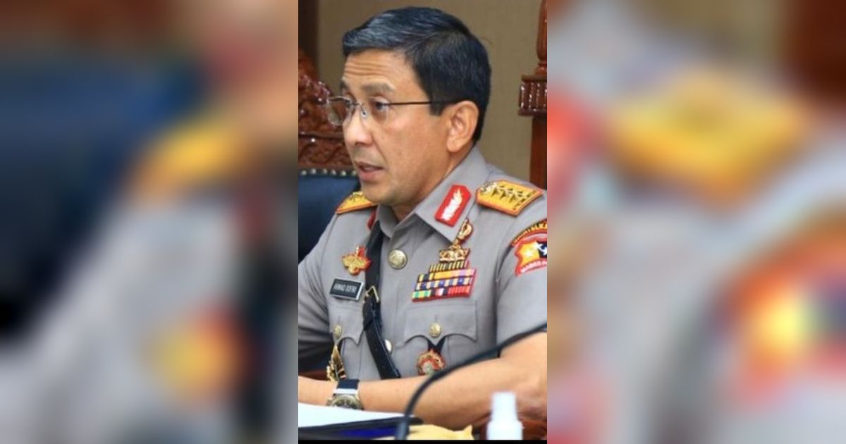 Sosok Pria Sepuh Bikin Jenderal Polisi Gercep Turun Podium, Begini Kisahnya di Masa Lalu