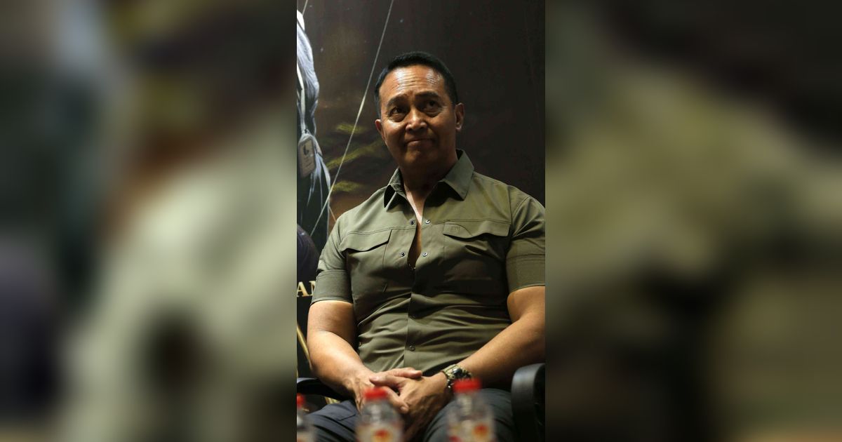 VIDEO: Reaksi Andika TPN Ganjar Lihat Prabowo Bagi-Bagi Motor ke Babinsa TNI