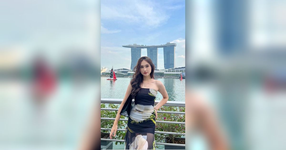 Potret Cantik Laura Moane Saat Liburan ke Singapura, Bikin Klepek
