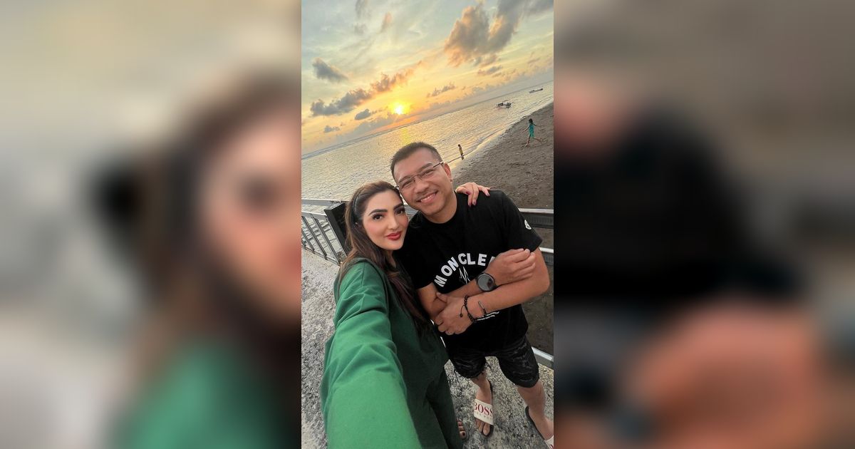 Ashanty dan Anang Hermansyah Kompak Perlihatkan Cucu ke Dua, Wajahnya Bikin Salfok