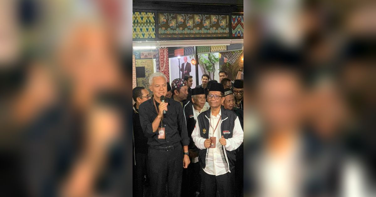 TOP NEWS: Mahfud Keras Ultimatum Pencopotan Baliho | Hasto & Adian Dipolisikan Usai Sentil Jokowi