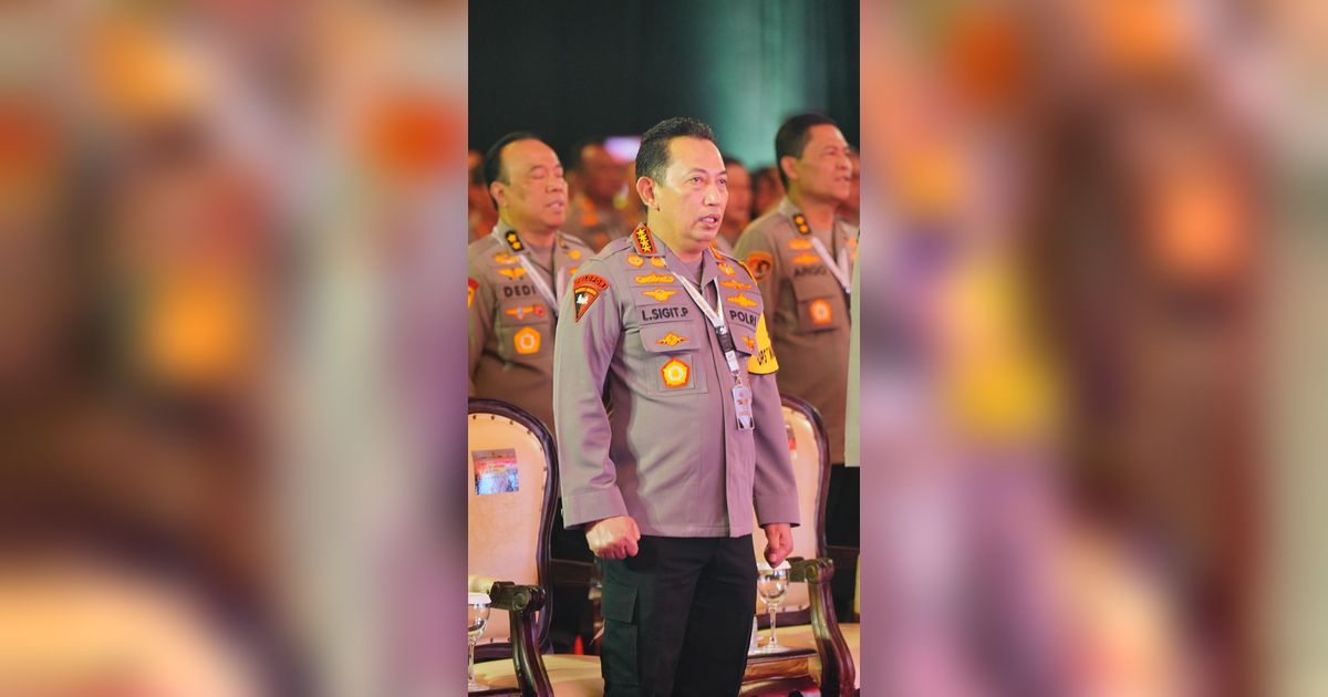 DPR Ingatkan Polri Harus Tolak Perintah Pasang Baliho Capres-Cawapres: Masyarakat Tahu!