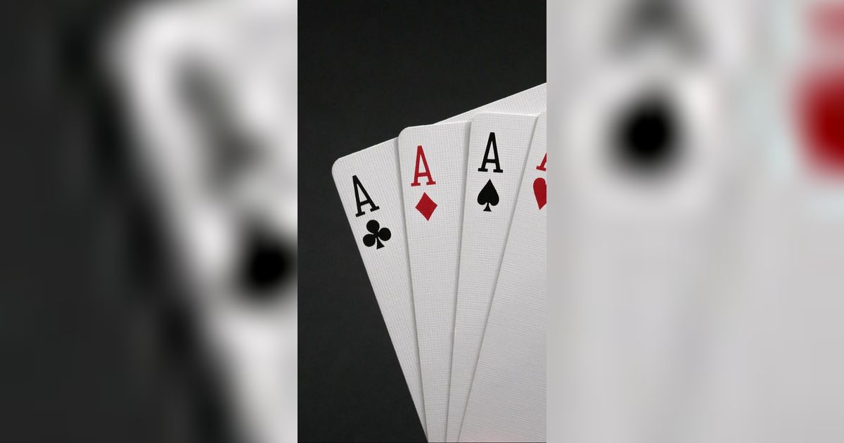 Bagaimana Cara Bermain Poker yang Benar? Kenali Aturan dan Variasi Mainnya