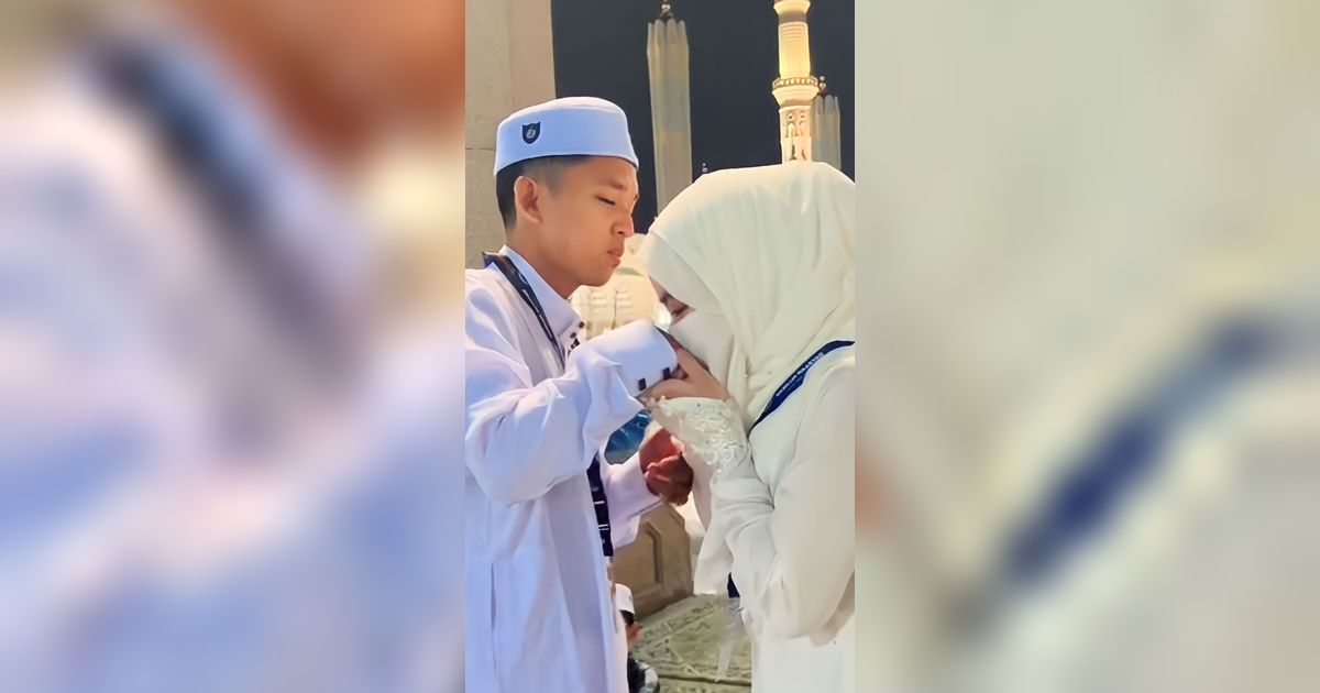 Tanpa Pesta, Pernikah Pasangan ini Sukses Bikin Netizen Iri!