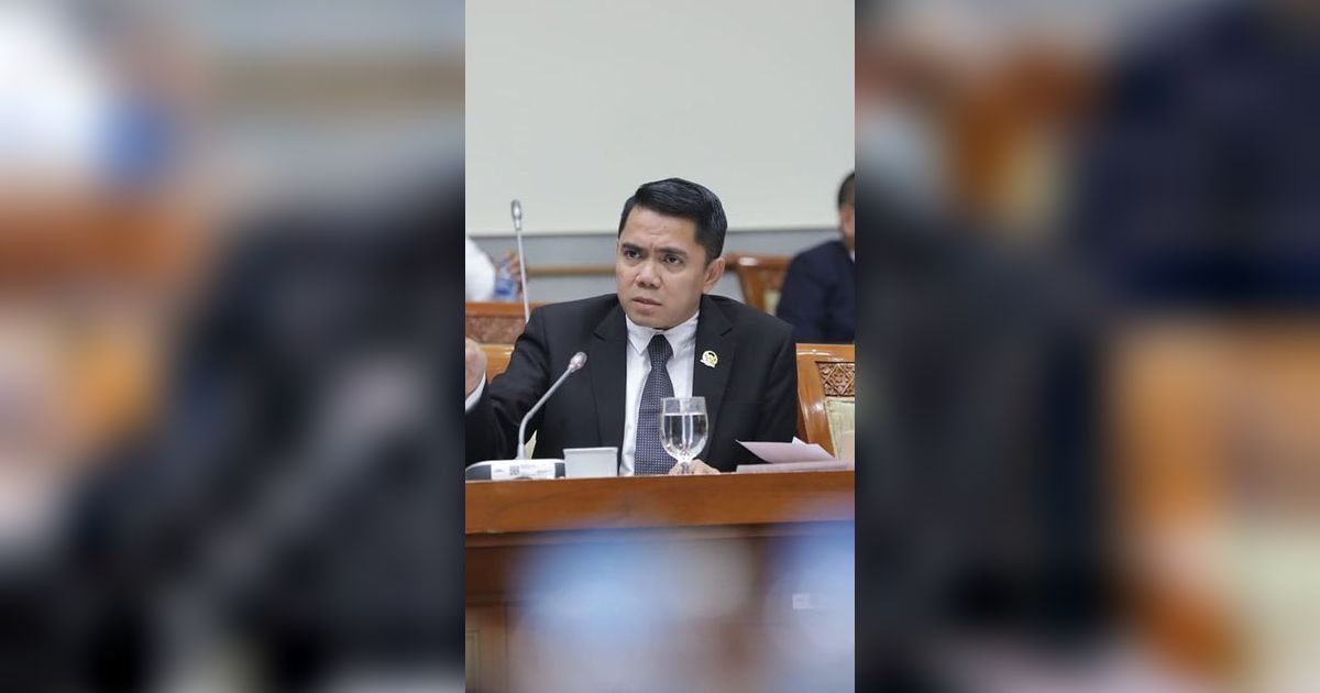 TOP NEWS: Arteria Vs Sahroni Ribut Adu Mulut di DPR | Fraksi PDIP Sewot Semprot Kapolri 'Istimewa'