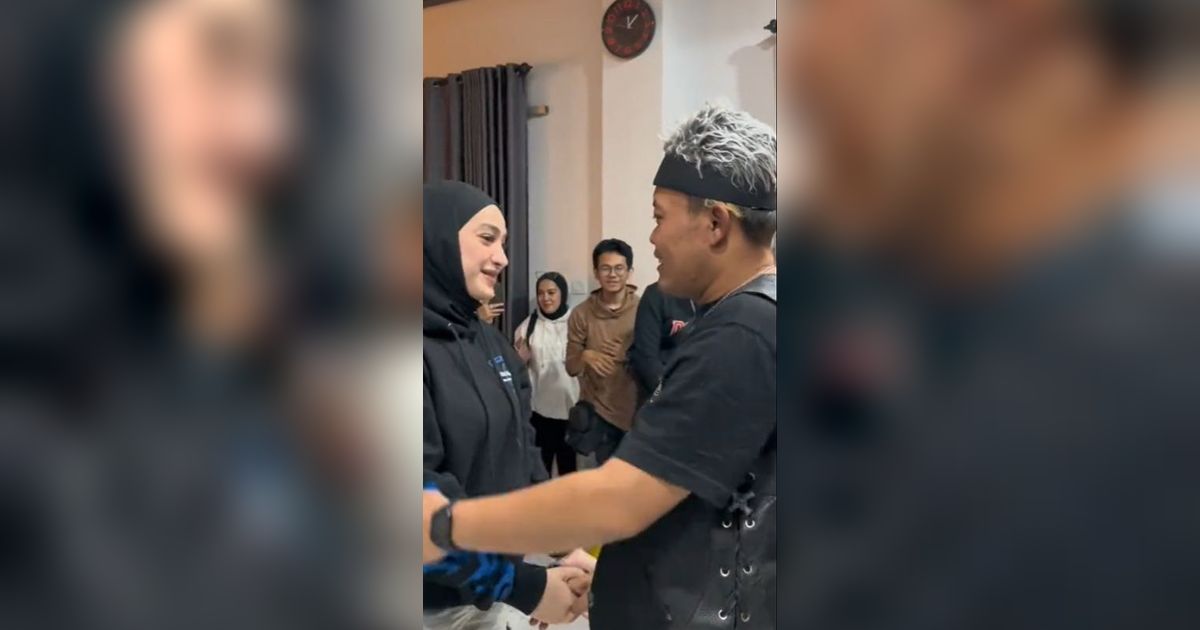 Sule dan Santyka Resmi Pacaran, Pamer Momen Romantis Ditemani Syuting