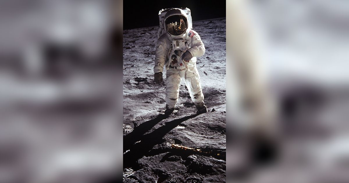 Apa yang Terjadi Jika Manusia Meninggal di Angkasa?