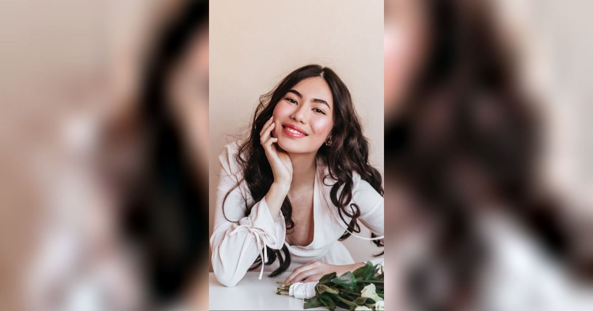 4 Cara Pakai Hydrating Toner Biar Wajah Moist Sepanjang Hari