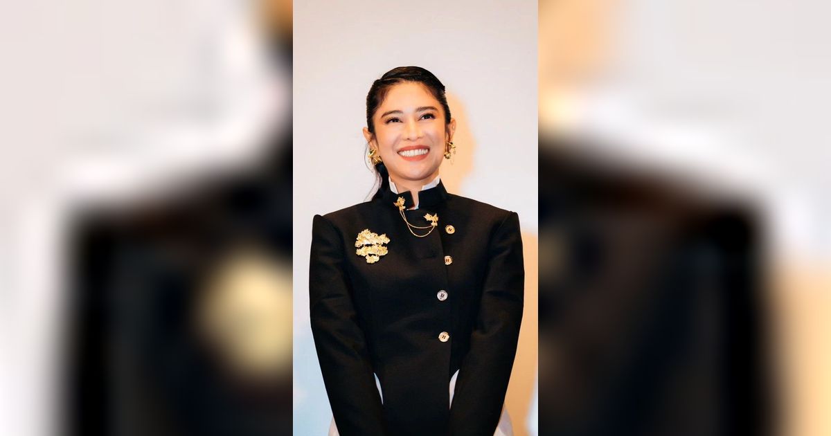 Totalitas Dian Sastrowardoyo Demi Peran di Series Gadis Kretek, Jadi Ansos 6 Bulan hingga 'Haram' Dengerin Musik