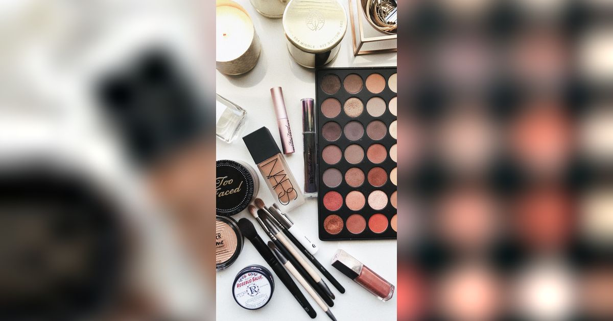 List Makeup Starter Pack! Wajib Punya untuk Pemula