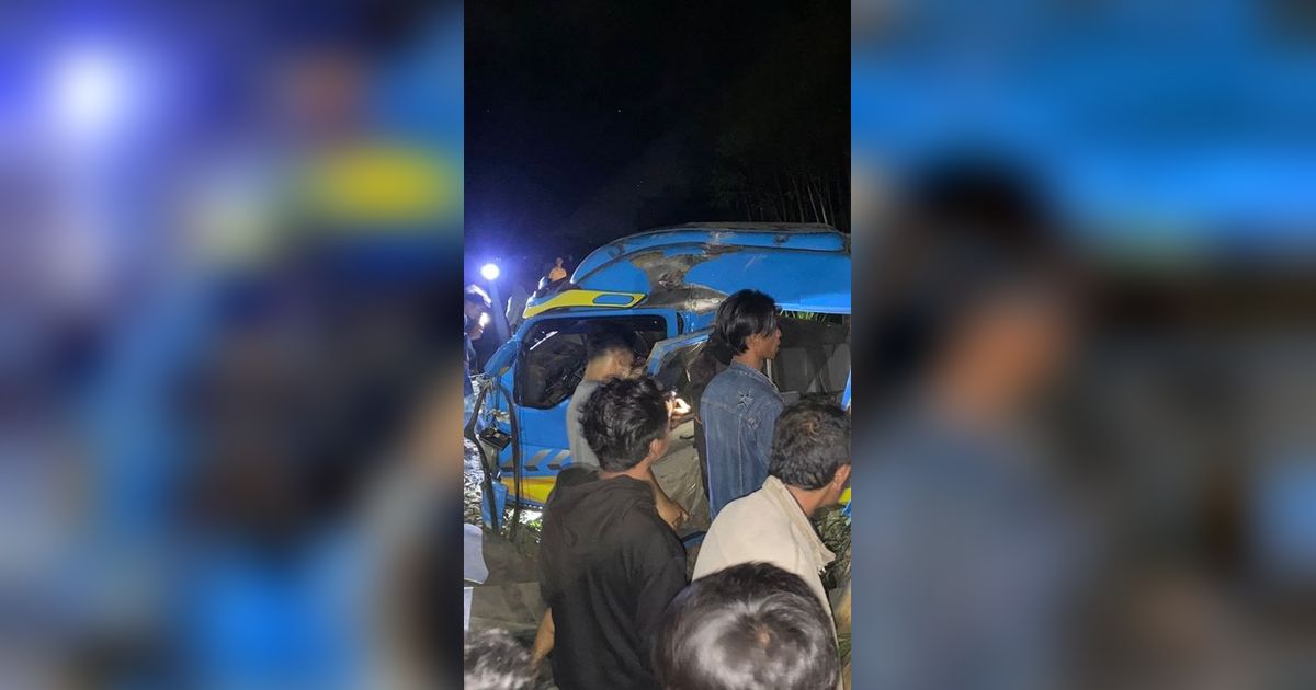 Fakta-Fakta Kecelakaan Maut Minibus Tertabrak KA Probowangi: 11 Orang Tewas, Lintasan Tanpa Palang