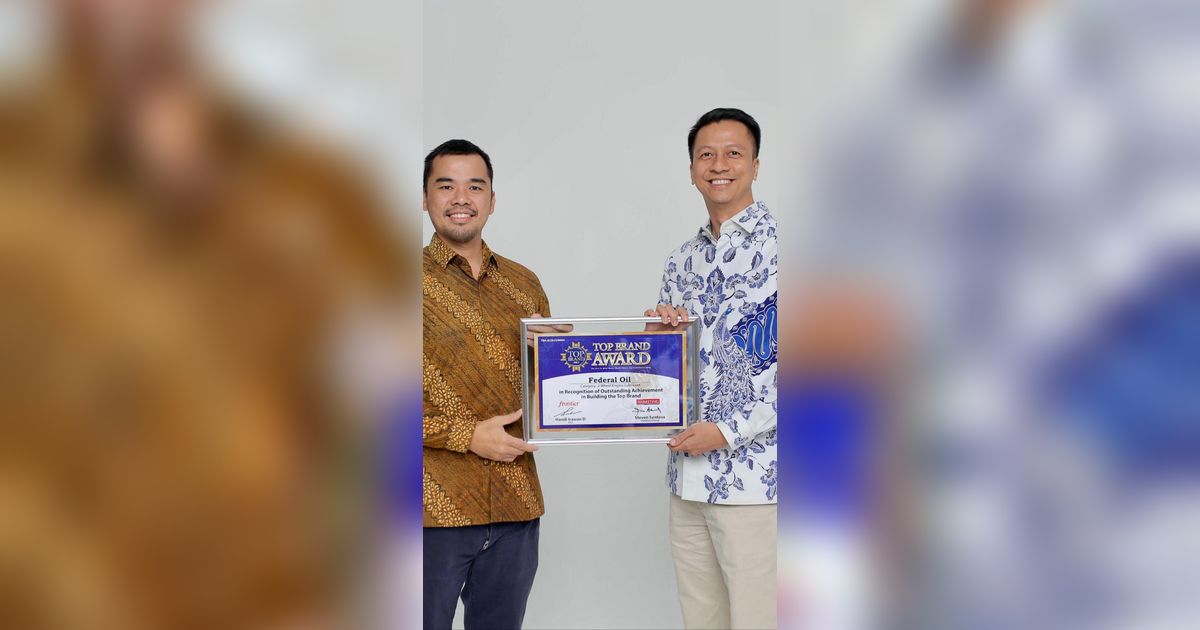 Federal Oil  Raih Top Brand Award 2023 Kategori Pelumas Sepeda Motor