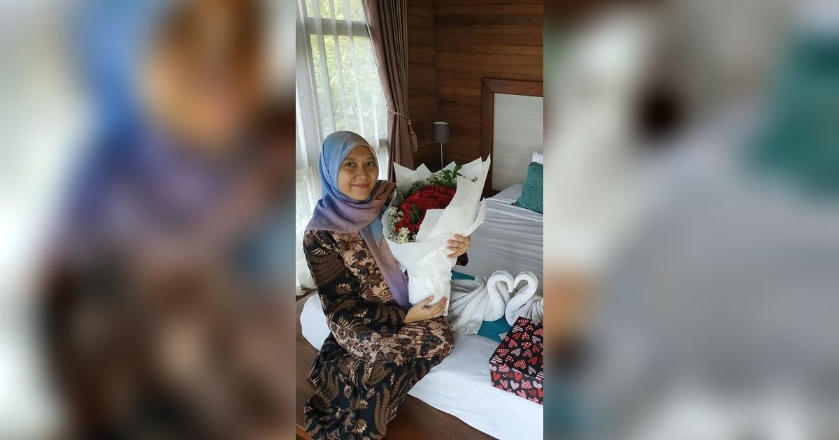 Cantik & Selalu Tampil Sederhana, Potret Dokter Vina Anak Cawapres Mahfud MD yang Tak Tersorot