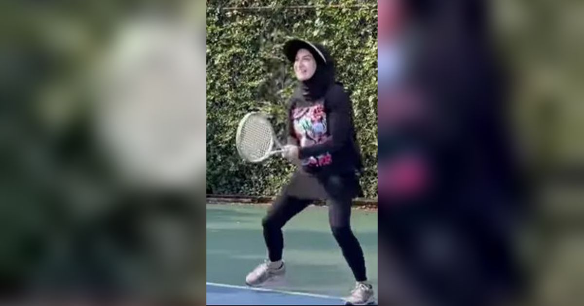 Ajukan Gugatan Cerai ke Ammar Zoni, Intip Potret Irish Bella Saat Main Tenis, Rahasia Tubuh Langsingnya Kini