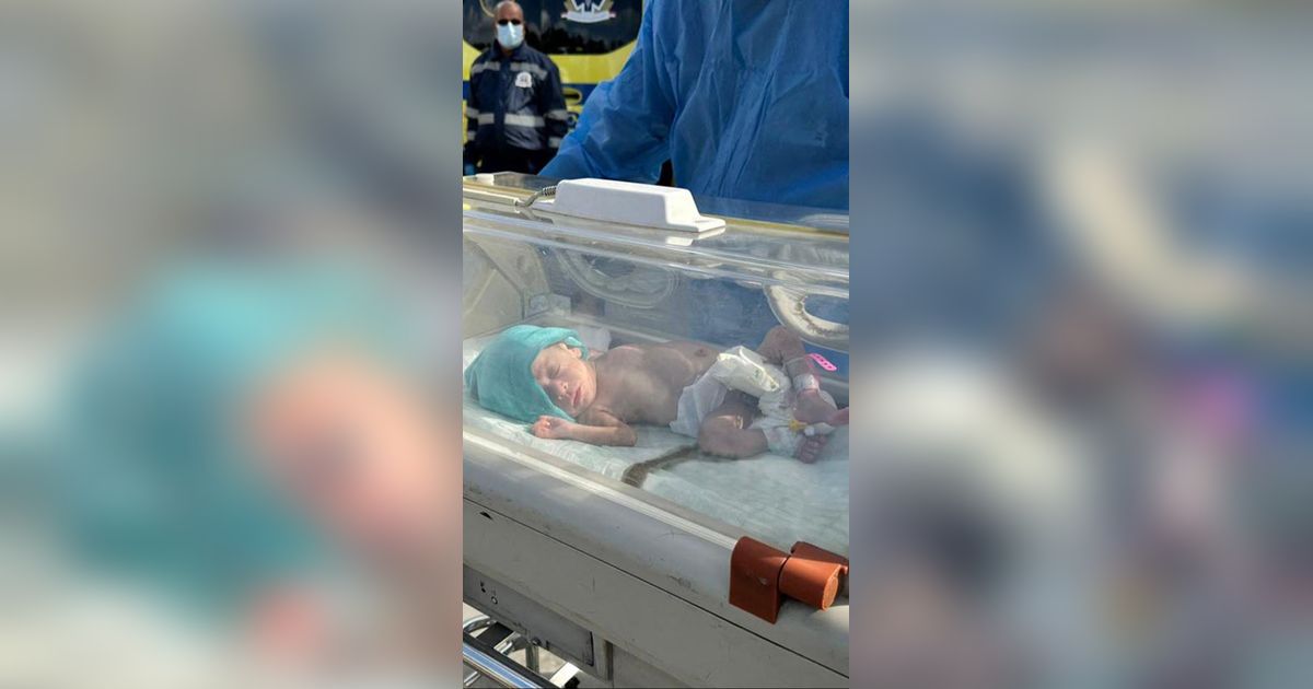 FOTO: Potret Puluhan Bayi Prematur Tanpa Orang Tua Dievakuasi dari RS Al-Shifa Gaza ke Mesir