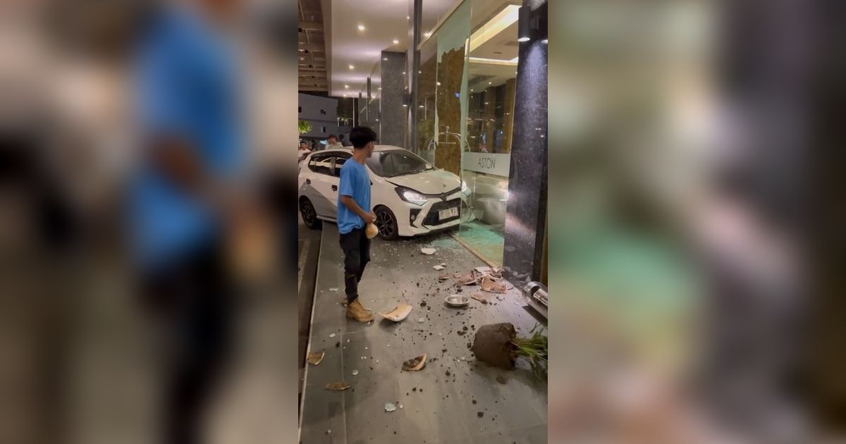 Mobil Matik Tabrak Lobi Hotel di Batam Ini Viral, Pengendara Diduga Salah Injak Pedal