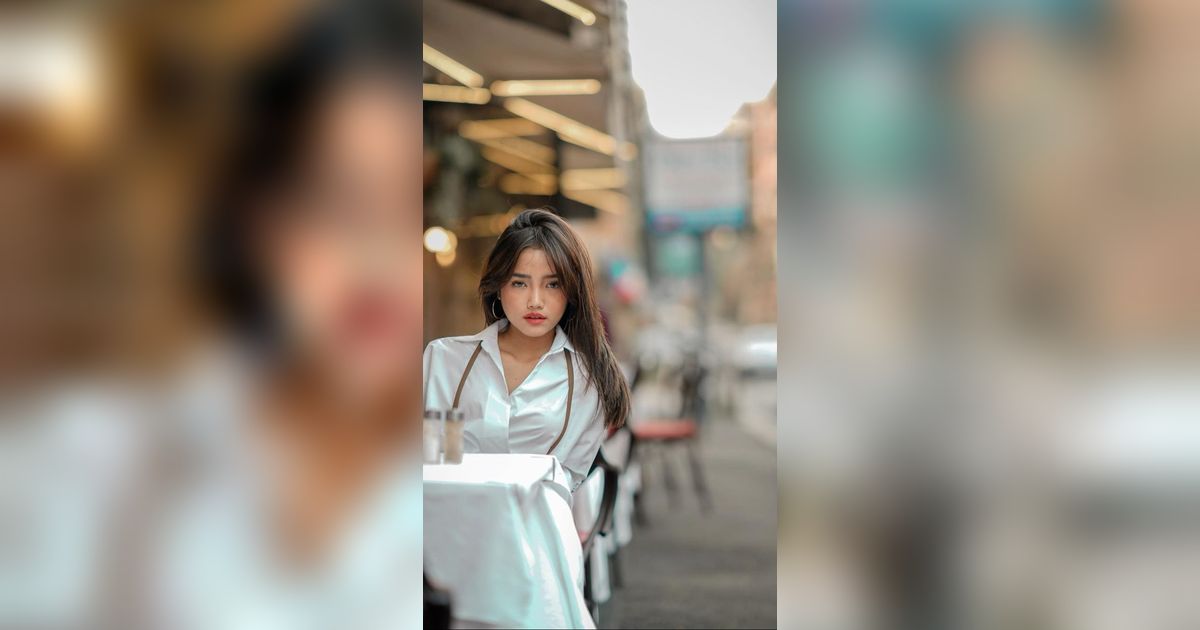 Selebgram Fuji Kasih Kado Ultah ke Pegawai, Ukuran Uang Buketnya Bisa Tutupi Seluruh Badan