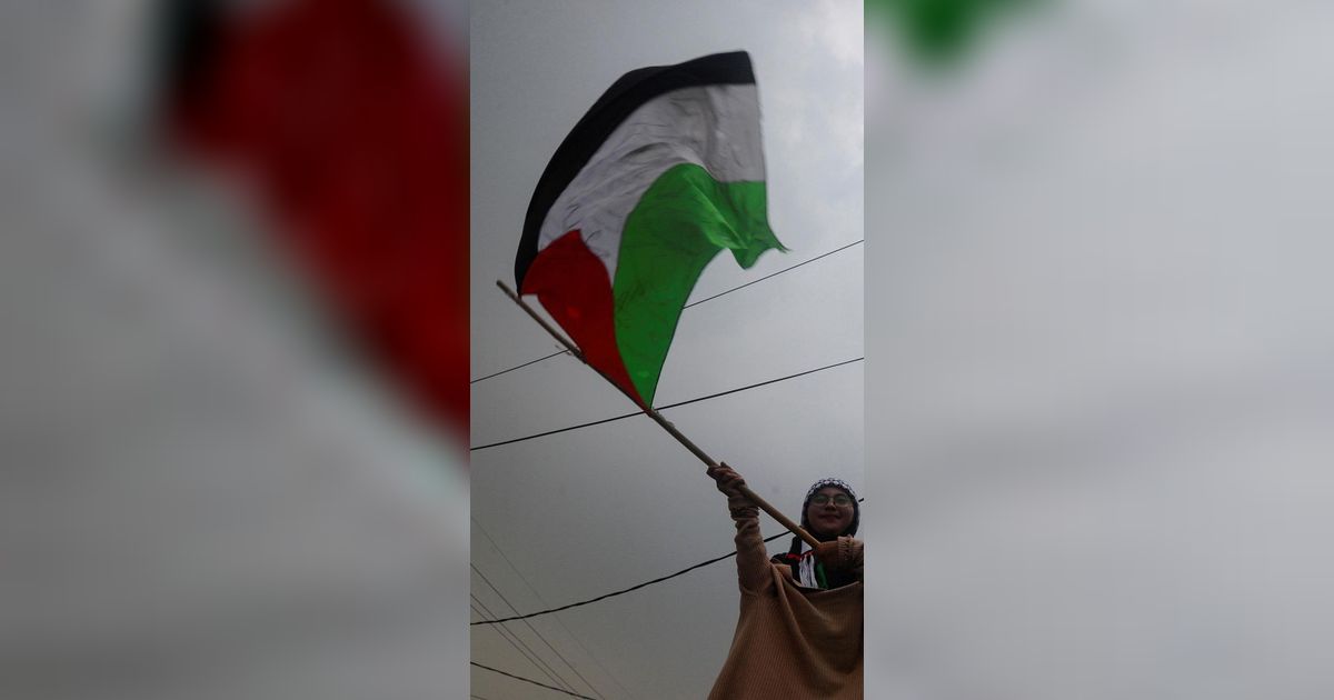 Bayi Tak Bersalah Jadi Korban Israel di Gaza, Siswi SD Sumbang Tabungan 2 Tahun untuk Palestina