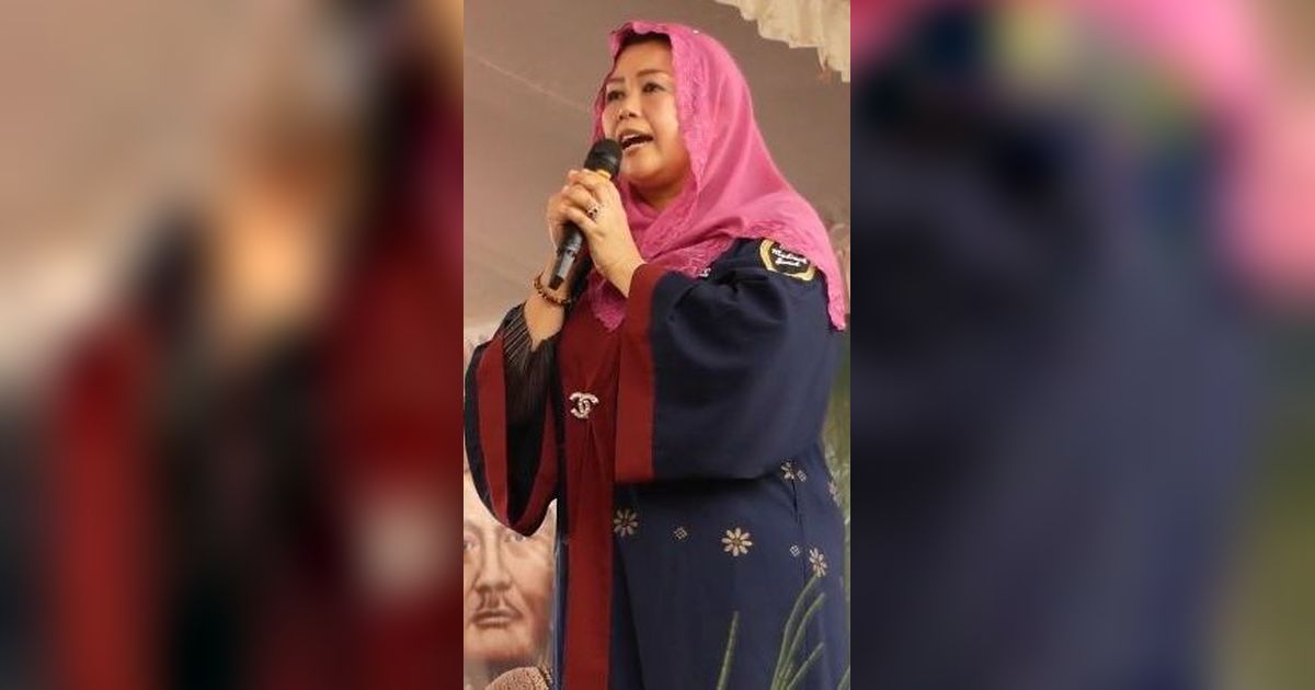 Temui Ribuan Santri di Lumajang, Yenny Wahid  Sosialisasikan Sosok Ganjar-Mahfud