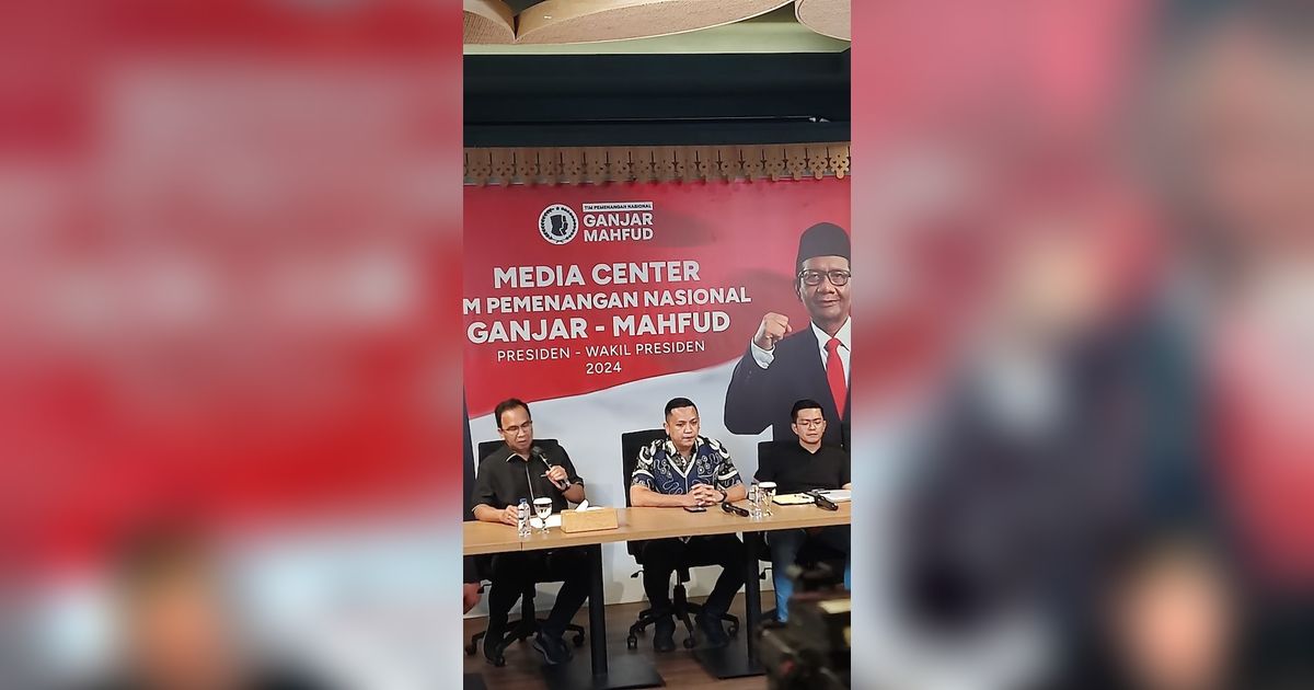 VIDEO: TPN Ganjar Sewot Prabowo-Gibran Kerahkan Aparat Desa