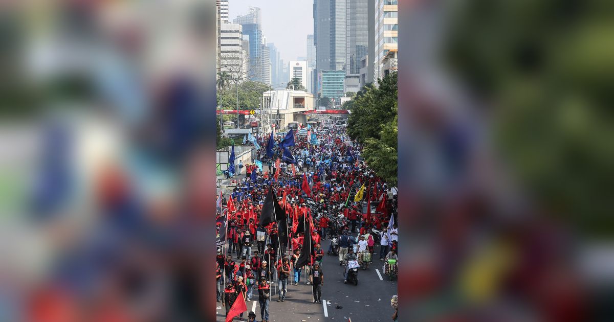 Curhat Buruh: UMP 2024 Naik Tak Sampai 5 Persen, Gaji PNS Naik 8 Persen