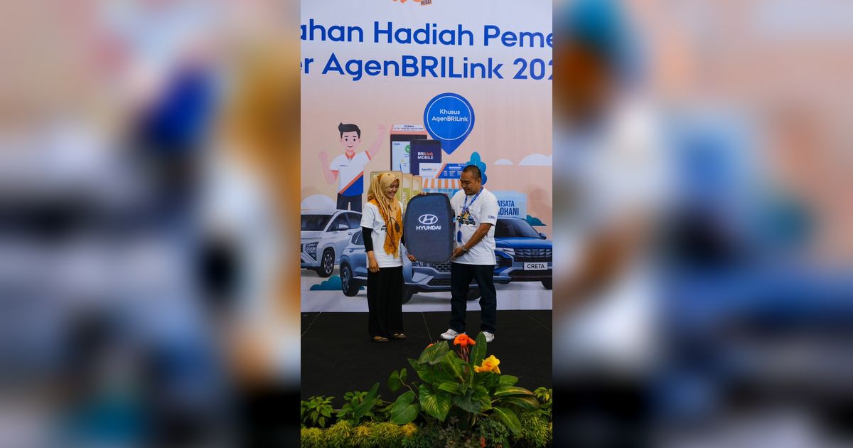 Jadi Penggerak Inklusi Keuangan, BRI Berikan Apresiasi Mobil untuk Super Agen BRILink