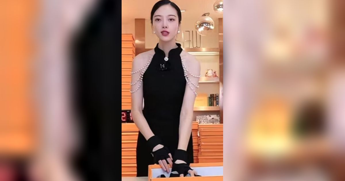 Chinese Streamer Gained 18 Million U In A Week, Promoting Each Product