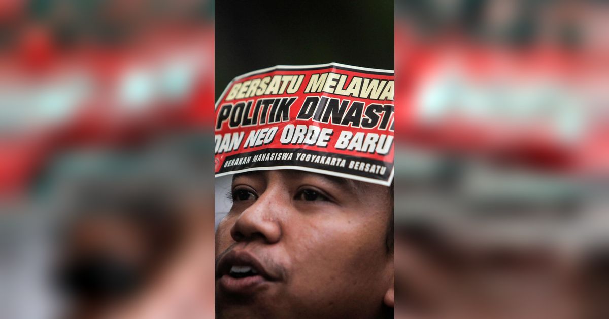 FOTO: Aksi Massa Mahasiswa dari Aliansi Jaga Demokrasi Suarakan Penolakan Politik Dinasti di Yogyakarta