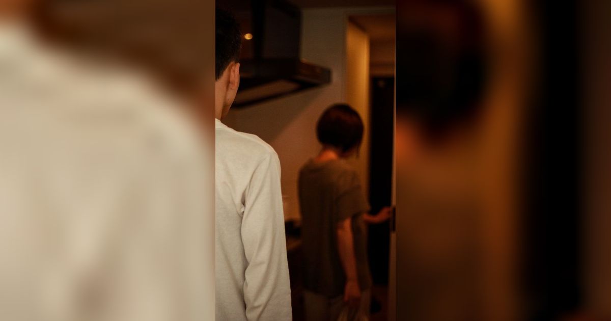 Parah! Istri Hamil Tua Gerebek Suami Lagi Asyik Ngamar Bareng Mahasiswi di Jember: Sudah Dua Kali