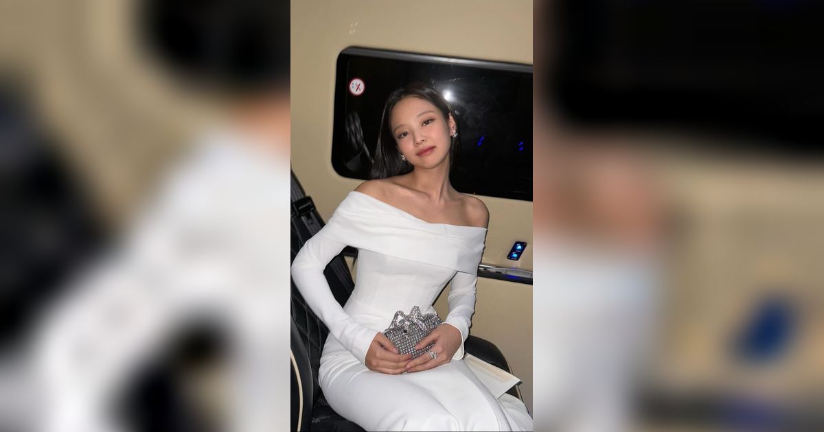 Bak Pengantin, Potret Jennie Blackpink Berbalut Gaun Putih Panjang