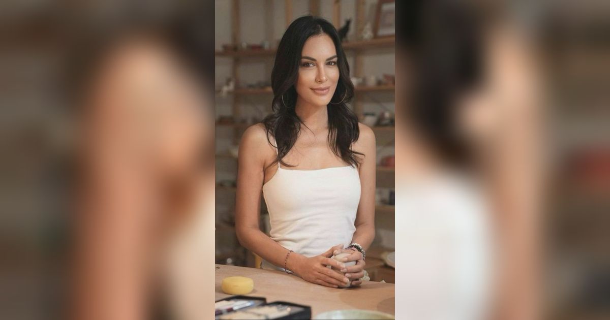 Awet Muda di Usia 53 Tahun, Kecantikan Sophia Latjuba Disebut Netizen Kalahkan Ibu Negara Korsel