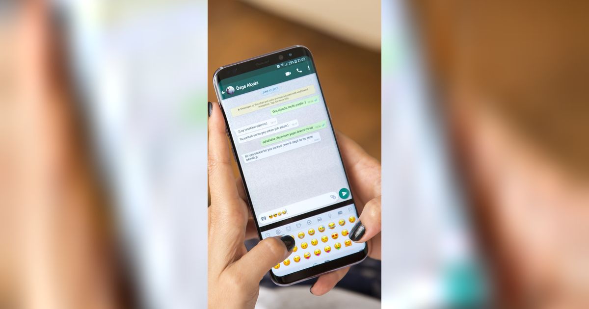 Gadis Ini Rutin Curhat ke Whatsapp Ibunya yang Sudah Meninggal, Syok Tiba-Tiba Dapat Balasan: Jangan Merasa Sedih